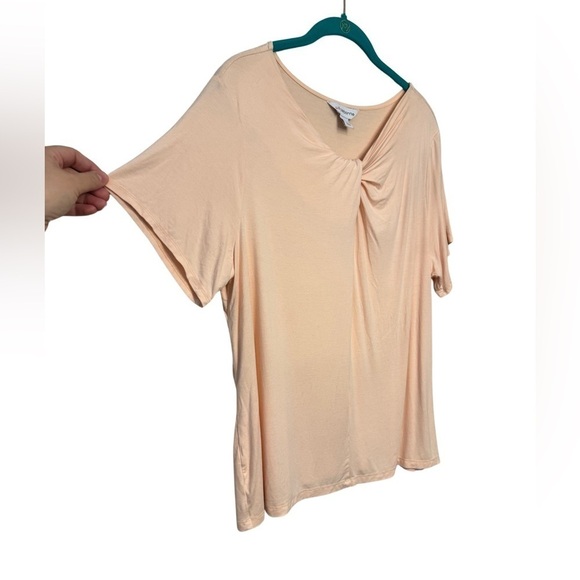 Liz Claiborne Peach Short Sleeve Shirt with Neckline Tie Knot Size 1X - Picture 4 of 10